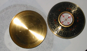 fengshui compass